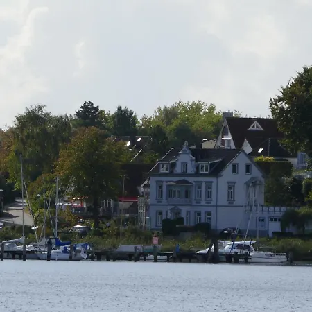 Apartament Wohnen Am Seglerhafen Mit Traveblick Im Kontorhaus Viele Extras Lubeka