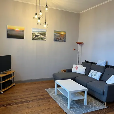 Апартаменты Wohnen Am Seglerhafen Mit Traveblick Im Kontorhaus Viele Extras Любек