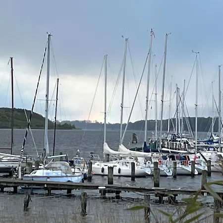 Wohnen Am Seglerhafen Mit Traveblick Im Kontorhaus Viele Extras