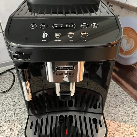 Wohnen Am Seglerhafen Mit Traveblick Im Kontorhaus Viele Extras Lejlighed