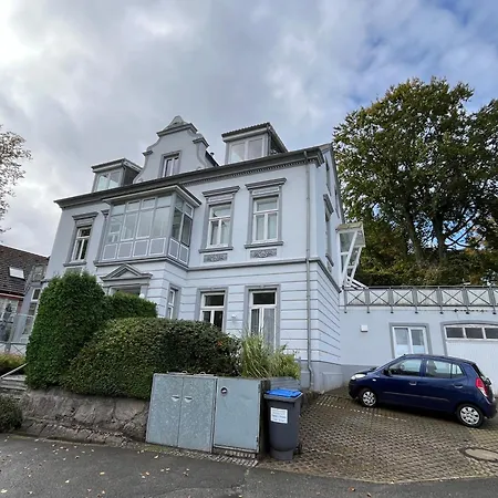 Wohnen Am Seglerhafen Mit Traveblick Im Kontorhaus Viele Extras